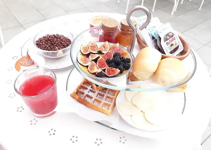 Amandolevanto Oda ve Kahvaltı 4*