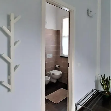 Amandolevanto Bed and Breakfast Λεβάντο