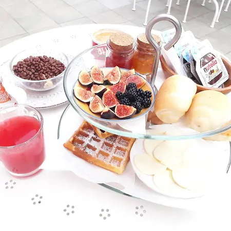 Amandolevanto ベッド・アンド・ブレックファスト 4*