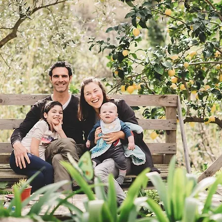 ベッド・アンド・ブレックファスト Amandolevanto