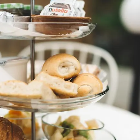 Amandolevanto ベッド・アンド・ブレックファスト