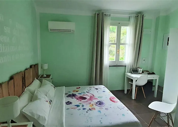 Amandolevanto Bed & Breakfast Levanto